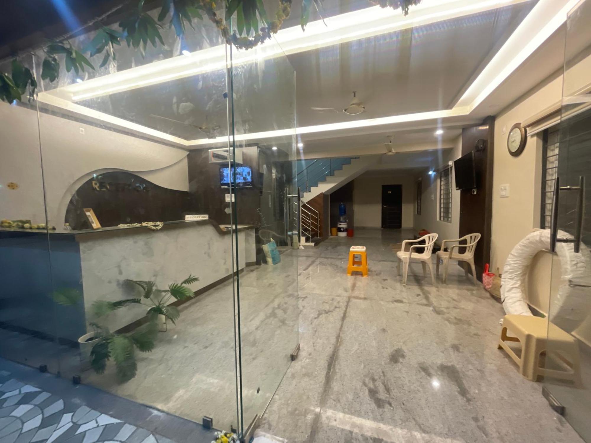 فندق Sri Ganesh Residency تيروباتي المظهر الخارجي الصورة