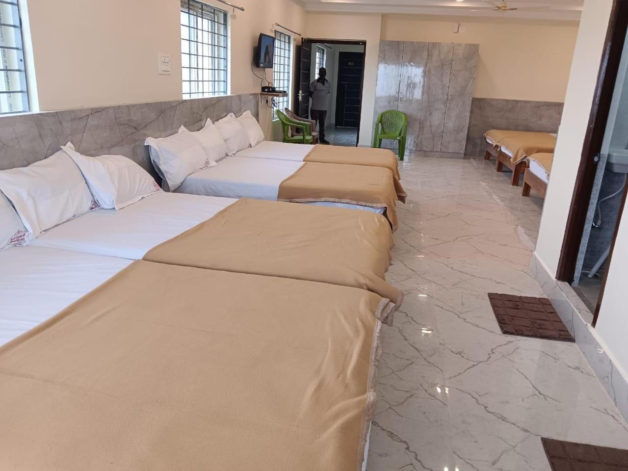 فندق Sri Ganesh Residency تيروباتي المظهر الخارجي الصورة